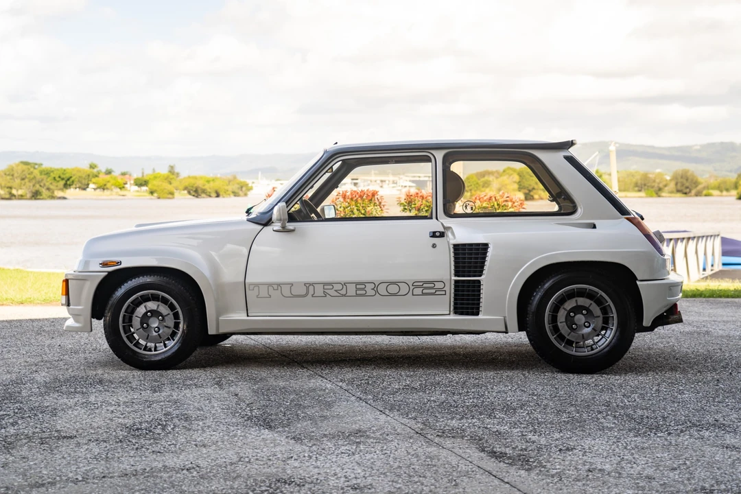 1986 Renault 5 Turbo 2 - Image 9 of 31