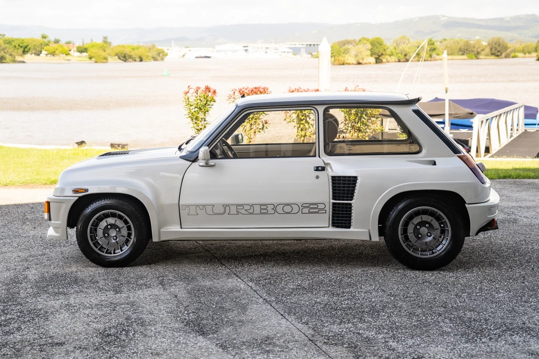 1986 Renault 5 Turbo 2 - Image 16 of 31