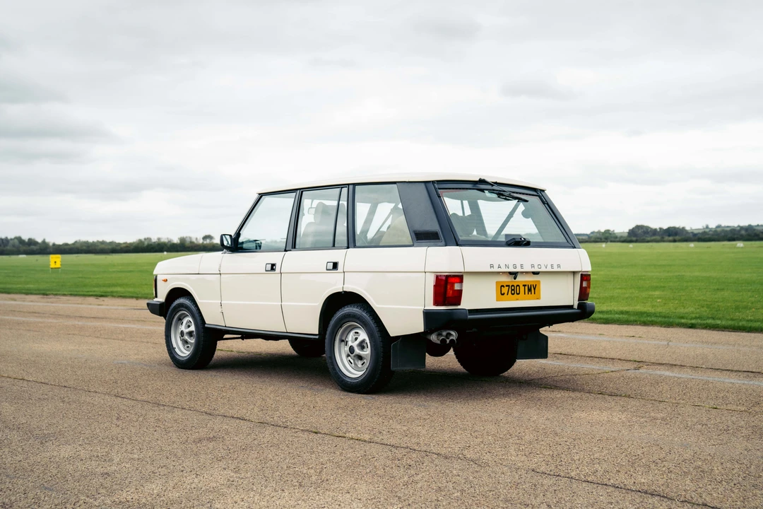 1986 Land Rover Range Rover Classic - Image 14 of 31