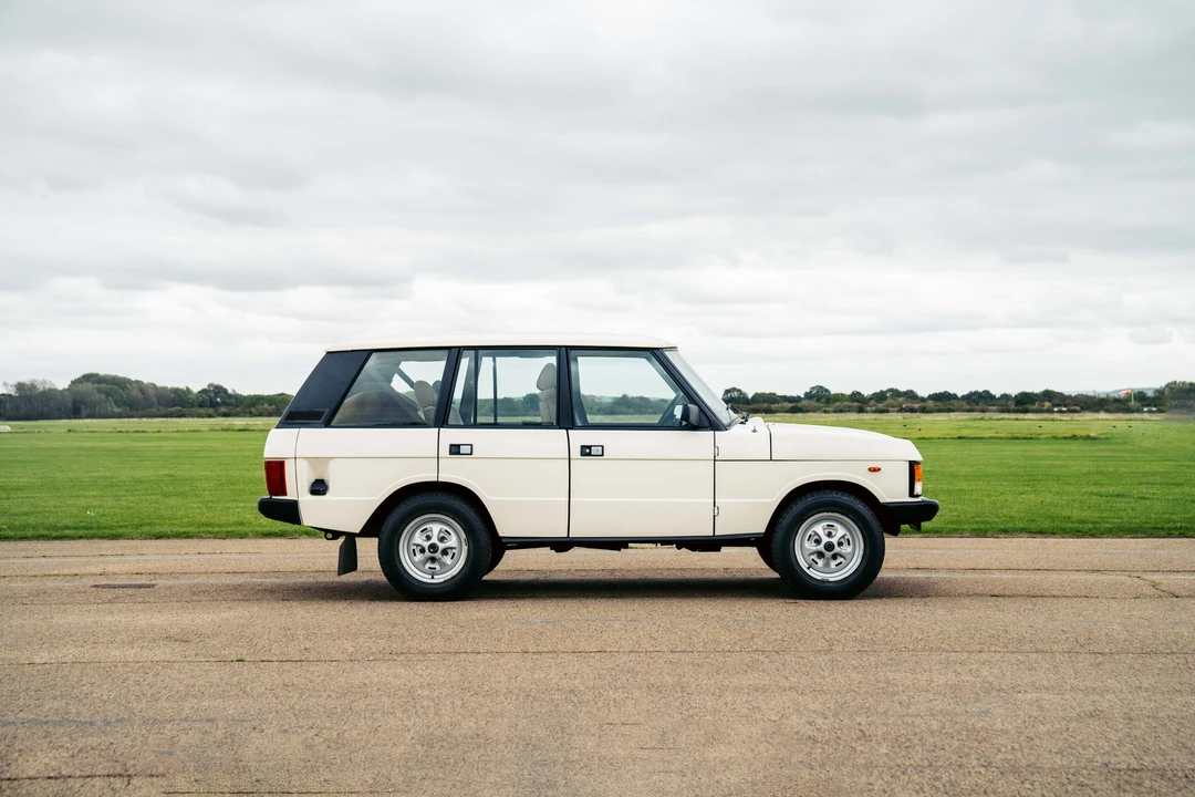 1986 Land Rover Range Rover Classic - Image 9 of 31
