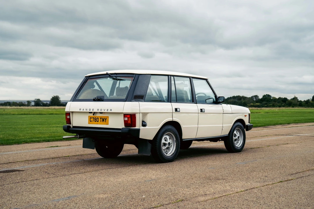 1986 Land Rover Range Rover Classic - Image 16 of 31