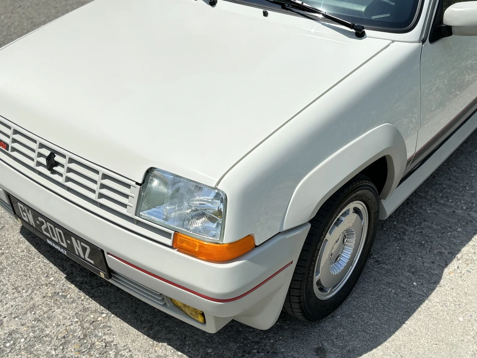 1986 Renault 5 GT Turbo - Image 16 of 31