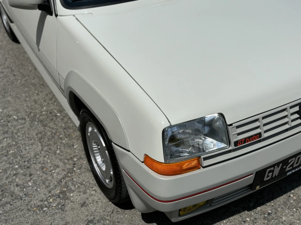 1986 Renault 5 GT Turbo - Image 17 of 31