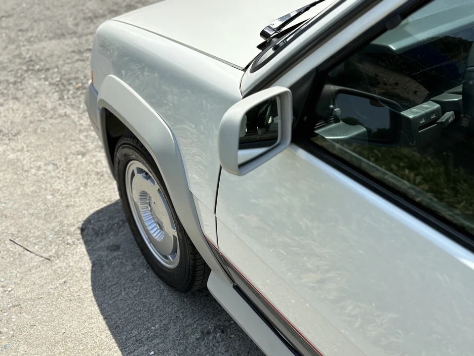 1986 Renault 5 GT Turbo - Image 31 of 31