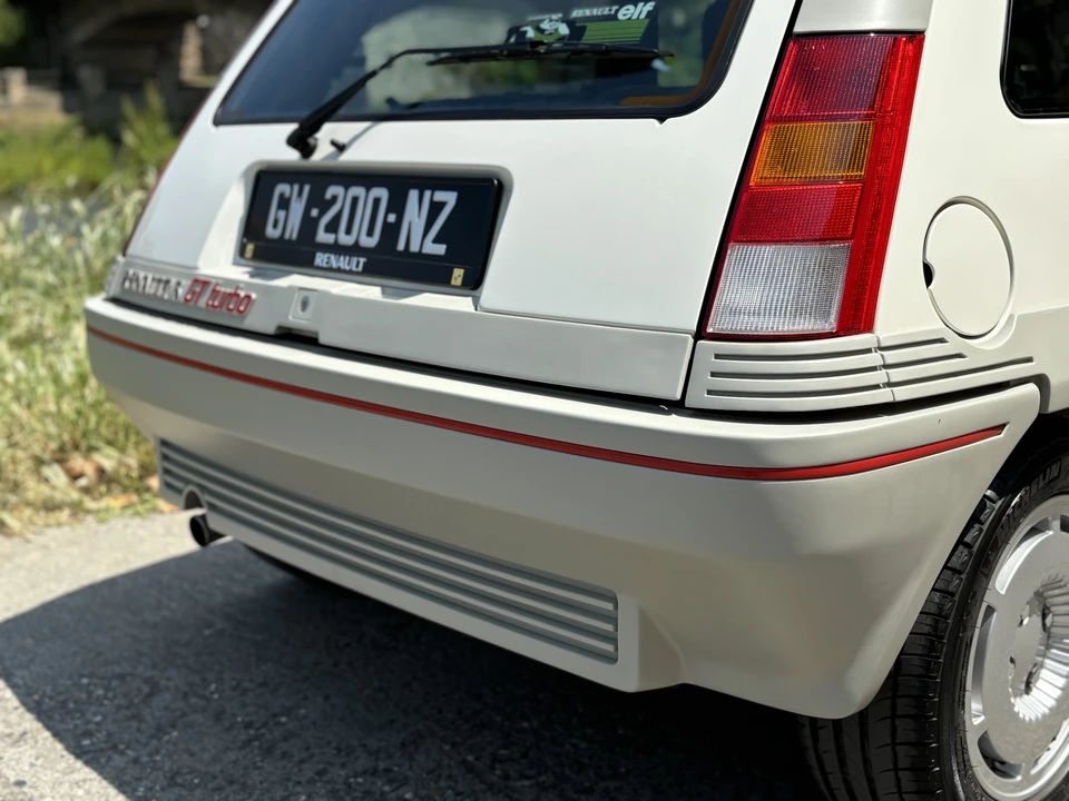 1986 Renault 5 GT Turbo - Image 24 of 31