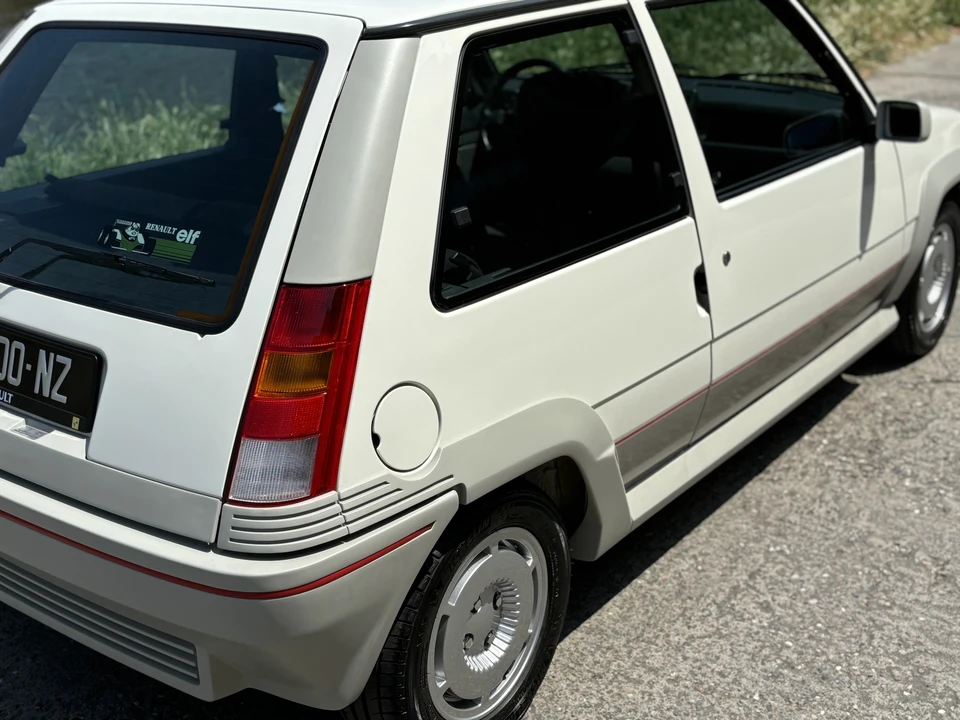 1986 Renault 5 GT Turbo - Image 28 of 31
