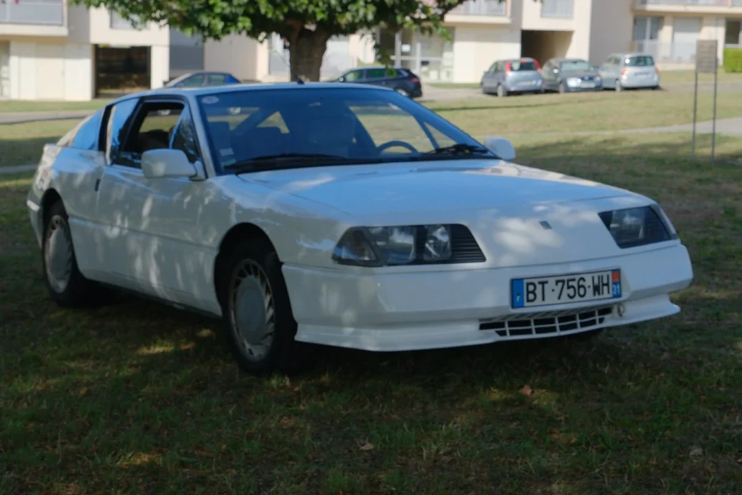 1986 Renault 5 GT Turbo - Image 2 of 31