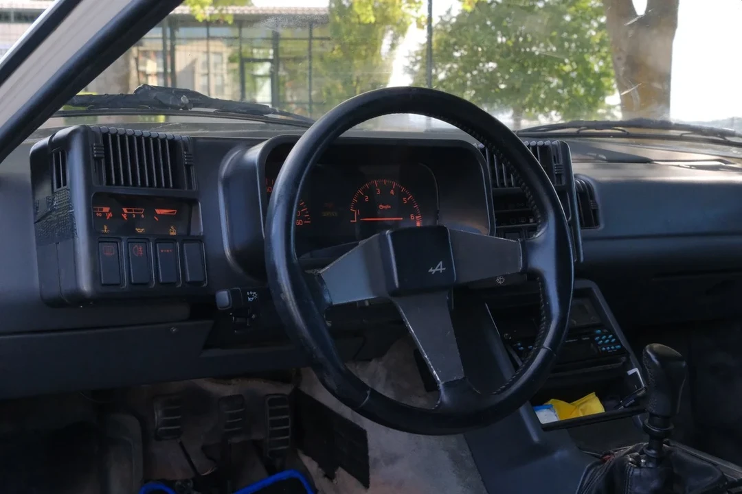 1986 Renault 5 GT Turbo - Image 30 of 31