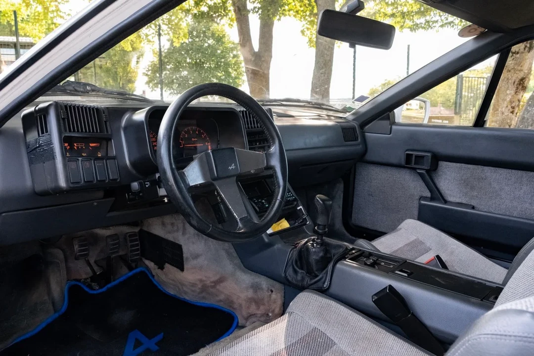 1986 Renault 5 GT Turbo - Image 31 of 31