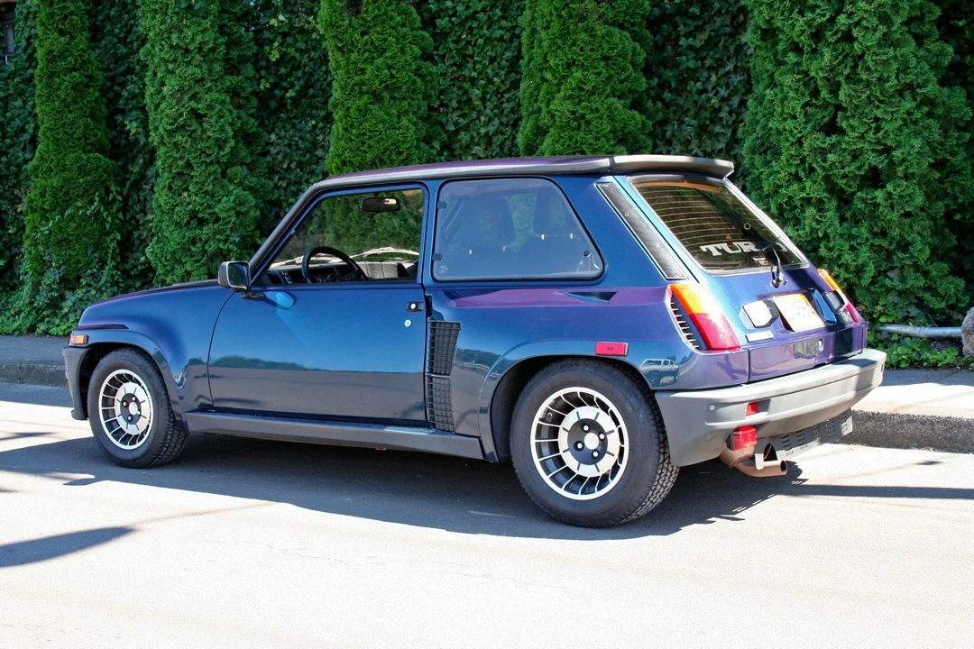 1986 Renault 5 Turbo 2 - Image 2 of 5