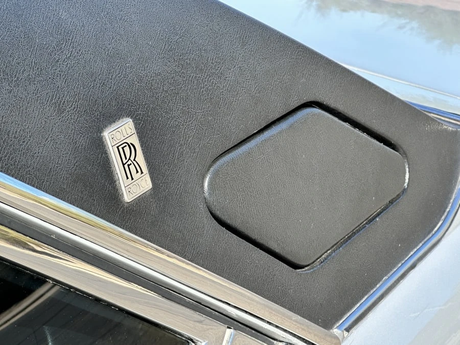 1986 Rolls-Royce Corniche - Image 23 of 31