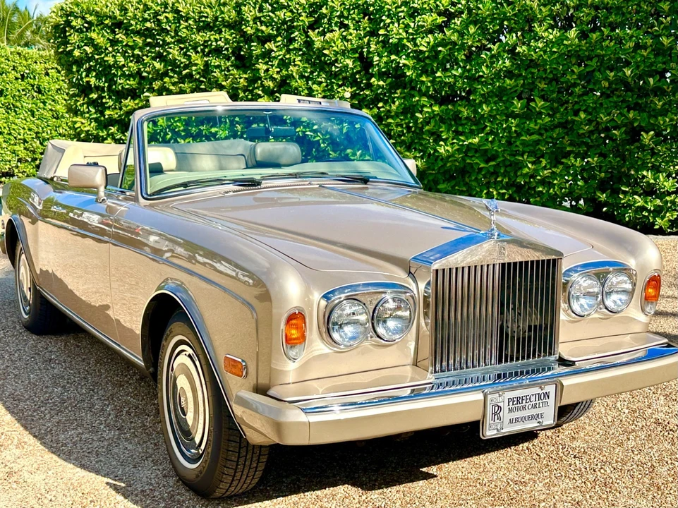 1986 Rolls-Royce Corniche Series II - Image 8 of 21