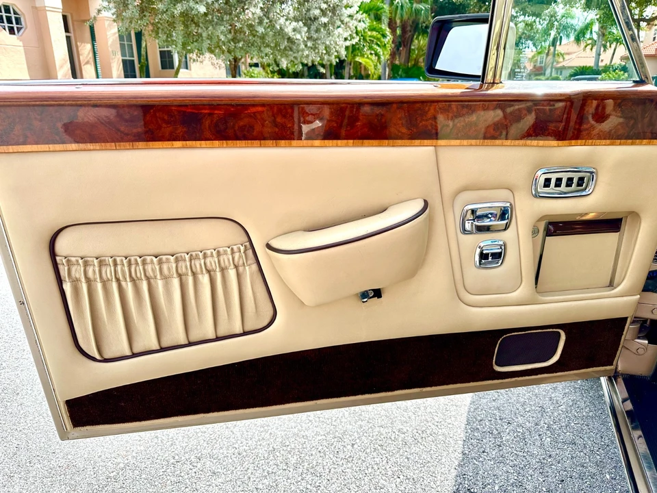 1986 Rolls-Royce Corniche Series II - Image 16 of 21