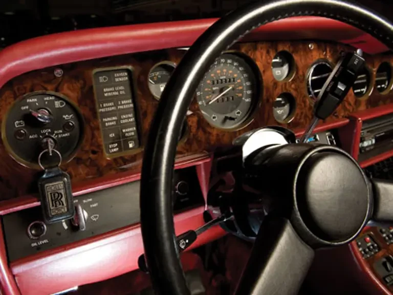 1986 Rolls-Royce Corniche - Image 5 of 10