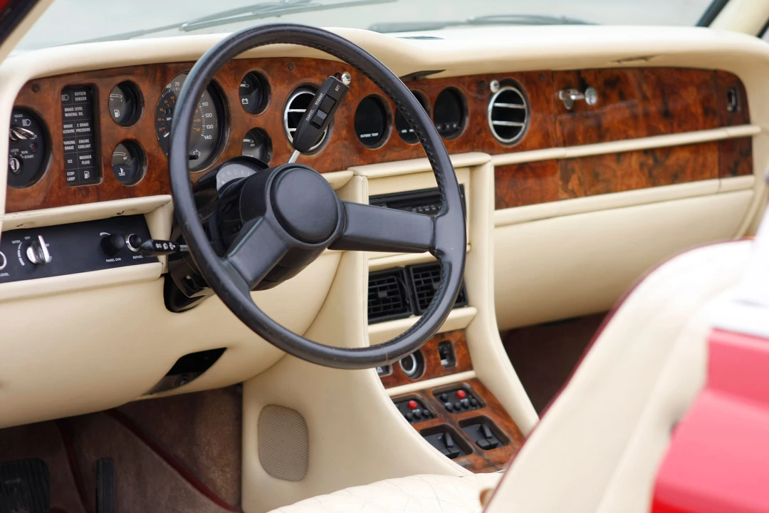 1986 Rolls-Royce Corniche Series II - Image 3 of 3