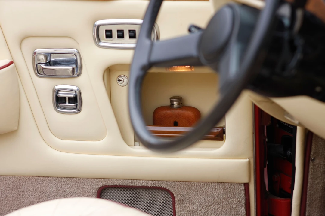 1986 Rolls-Royce Corniche Series II - Image 2 of 3