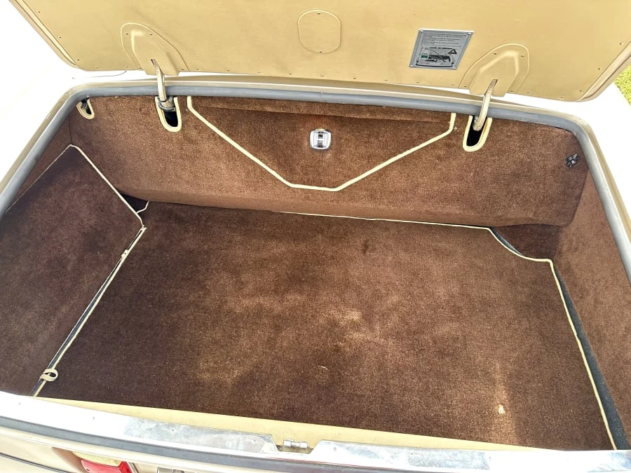 1986 Rolls-Royce Corniche Series II - Image 23 of 31