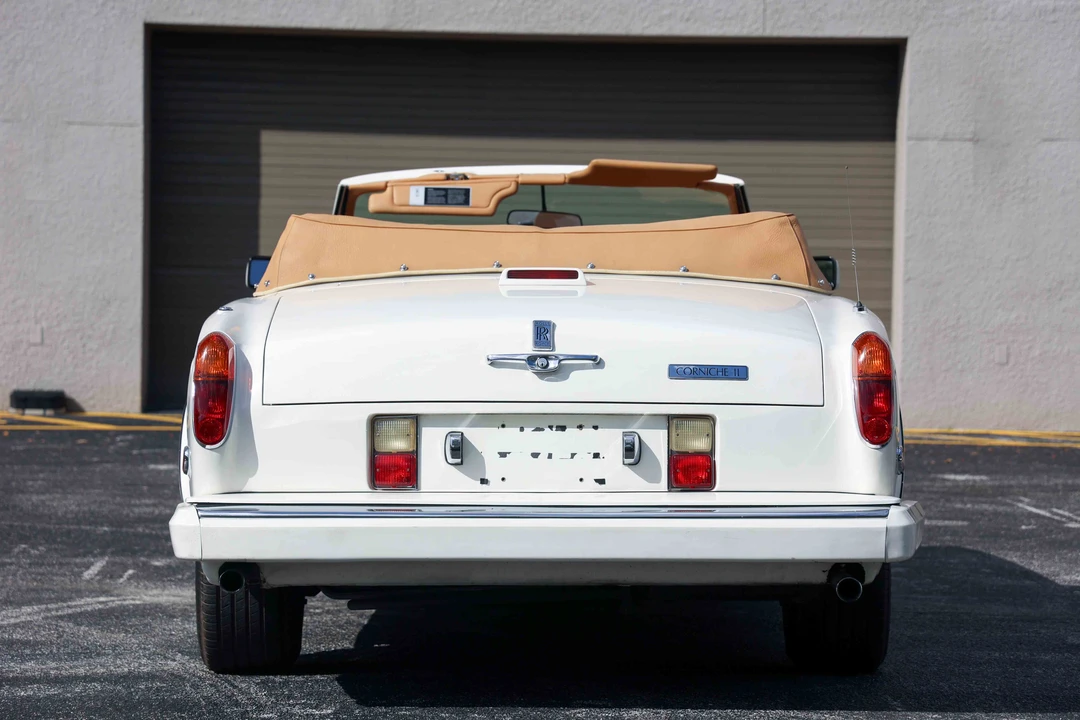 1986 Rolls-Royce Corniche Series II - Image 24 of 31