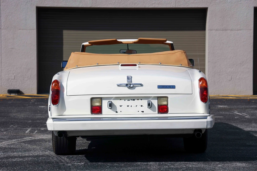 1986 Rolls-Royce Corniche Series II - Image 30 of 31