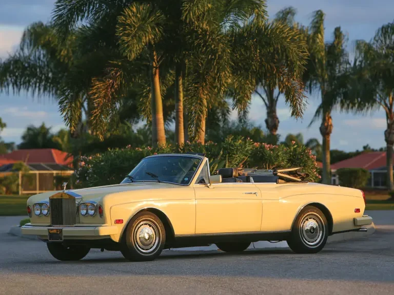 1986 Rolls-Royce Corniche Series II - Image 2 of 2