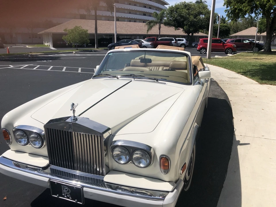 1986 Rolls-Royce Corniche Series II - Image 14 of 21