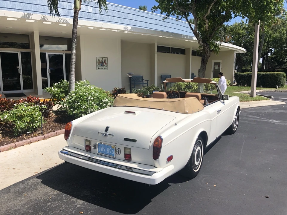 1986 Rolls-Royce Corniche Series II - Image 17 of 21