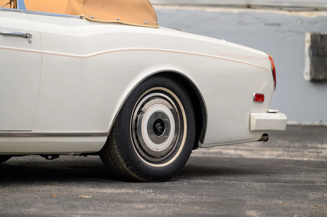 1986 Rolls-Royce Corniche Series II - Image 28 of 31