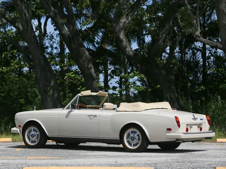 1986 Rolls-Royce Corniche - Image 11 of 31