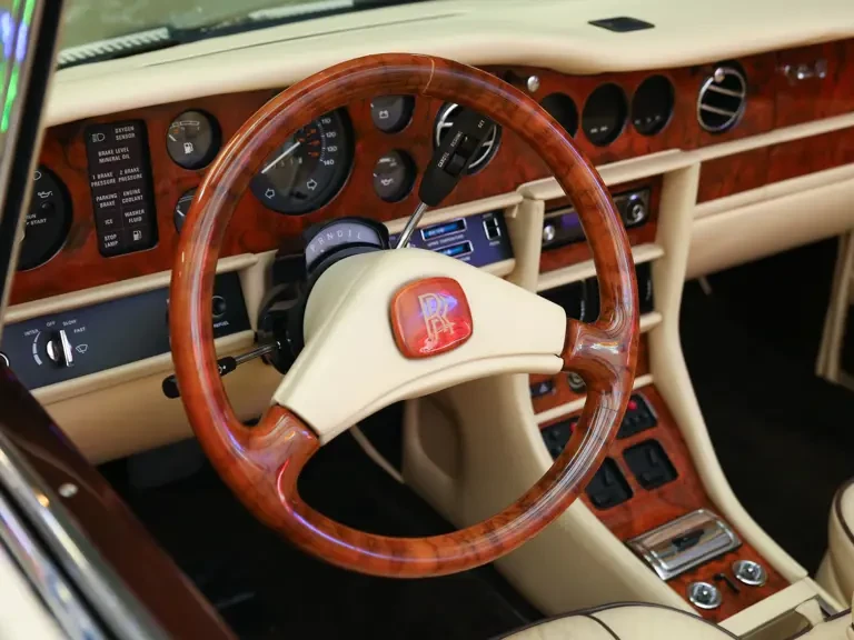 1986 Rolls-Royce Corniche - Image 29 of 31