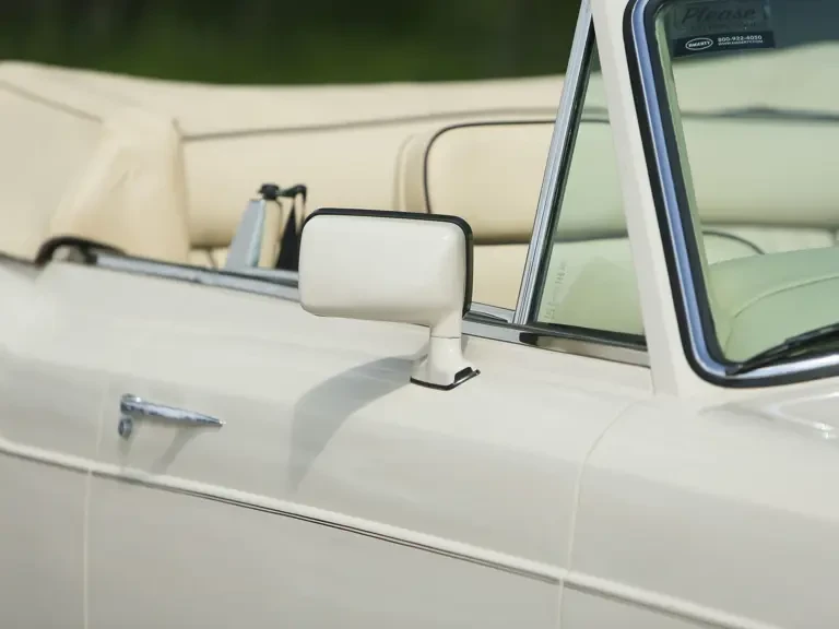 1986 Rolls-Royce Corniche - Image 24 of 31