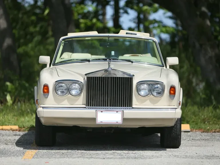 1986 Rolls-Royce Corniche - Image 8 of 31