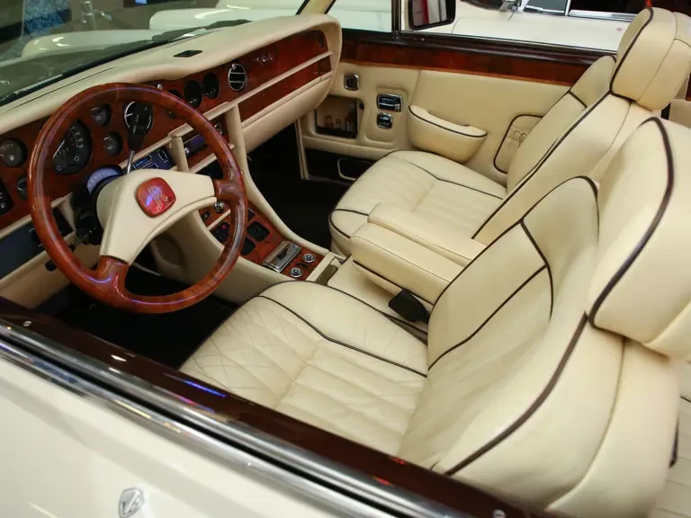 1986 Rolls-Royce Corniche - Image 5 of 31