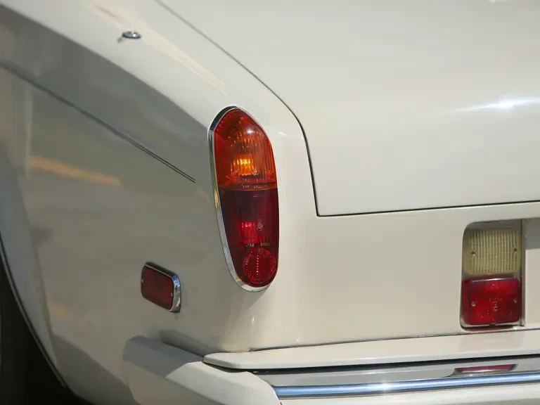 1986 Rolls-Royce Corniche - Image 18 of 31