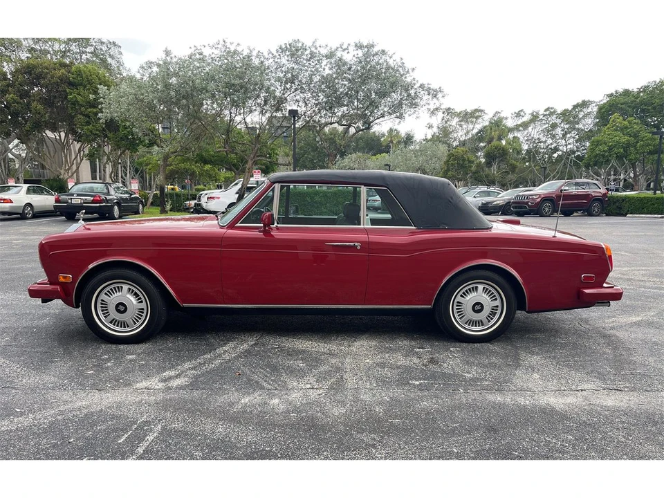 1986 Rolls-Royce Corniche Series I - Image 6 of 29