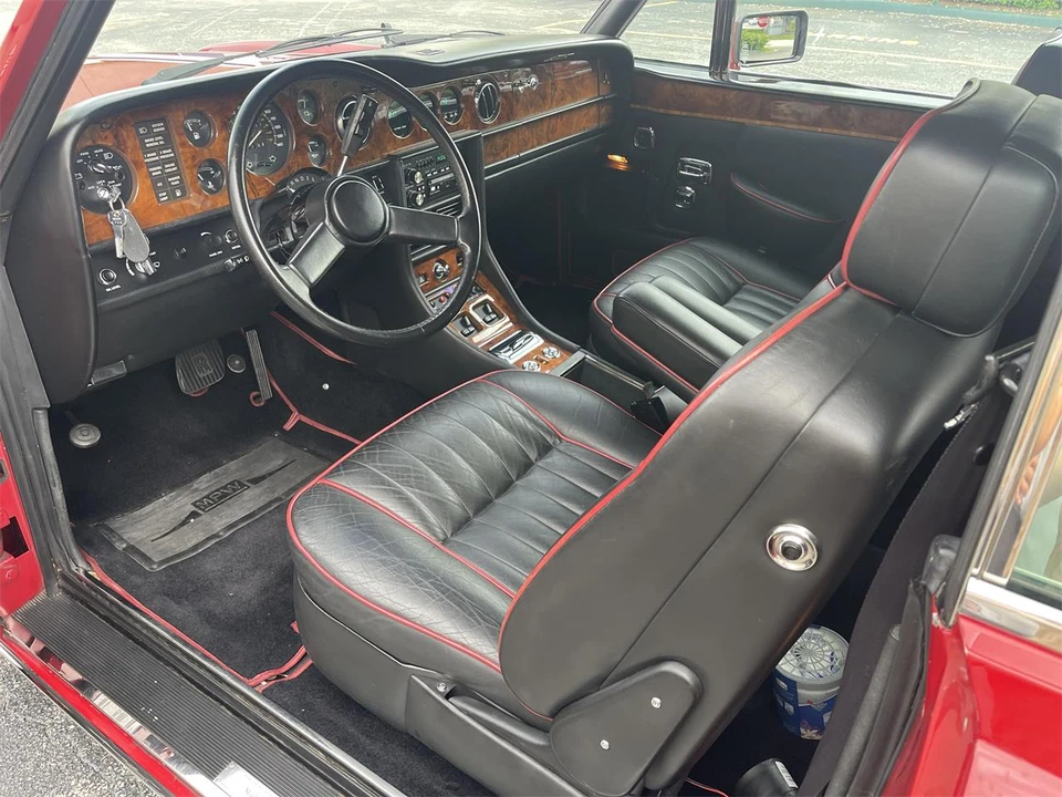 1986 Rolls-Royce Corniche Series I - Image 10 of 29