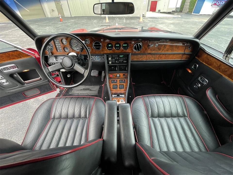 1986 Rolls-Royce Corniche Series I - Image 20 of 29