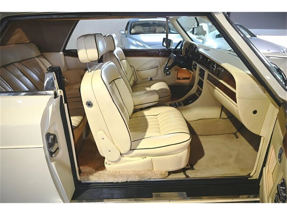 1986 Rolls-Royce Corniche Series I - Image 6 of 31