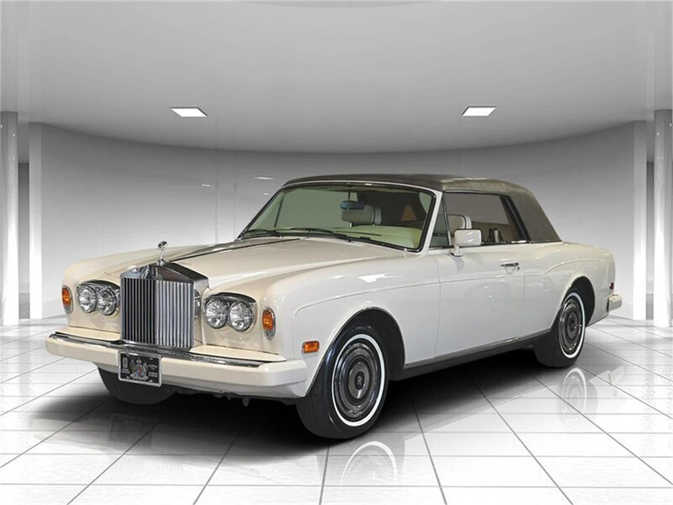 1986 Rolls-Royce Corniche Series I - Image 24 of 31