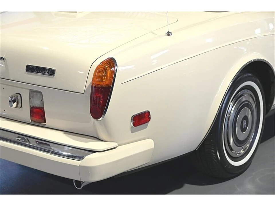 1986 Rolls-Royce Corniche Series I - Image 28 of 31