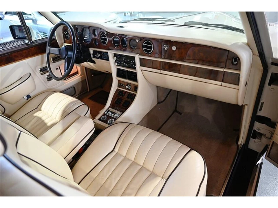 1986 Rolls-Royce Corniche Series I - Image 7 of 31