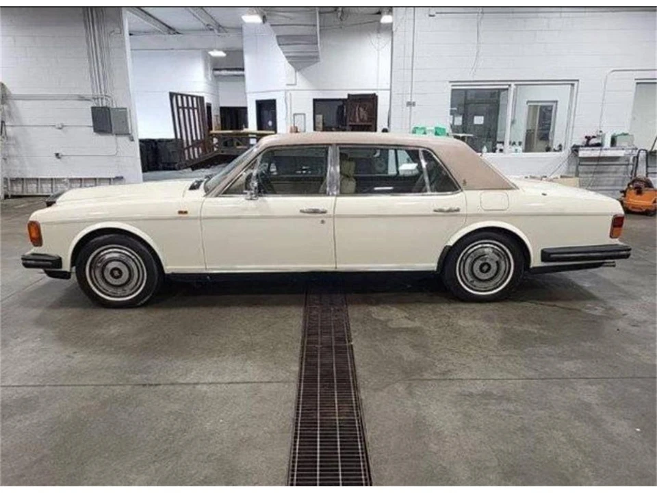 1986 Rolls-Royce Silver Spur & Spirit I - Image 10 of 11