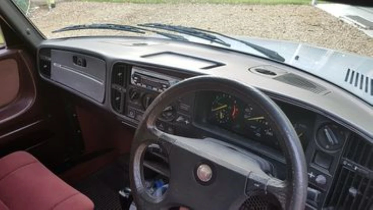1986 Saab 900 1st Gen - Image 9 of 16
