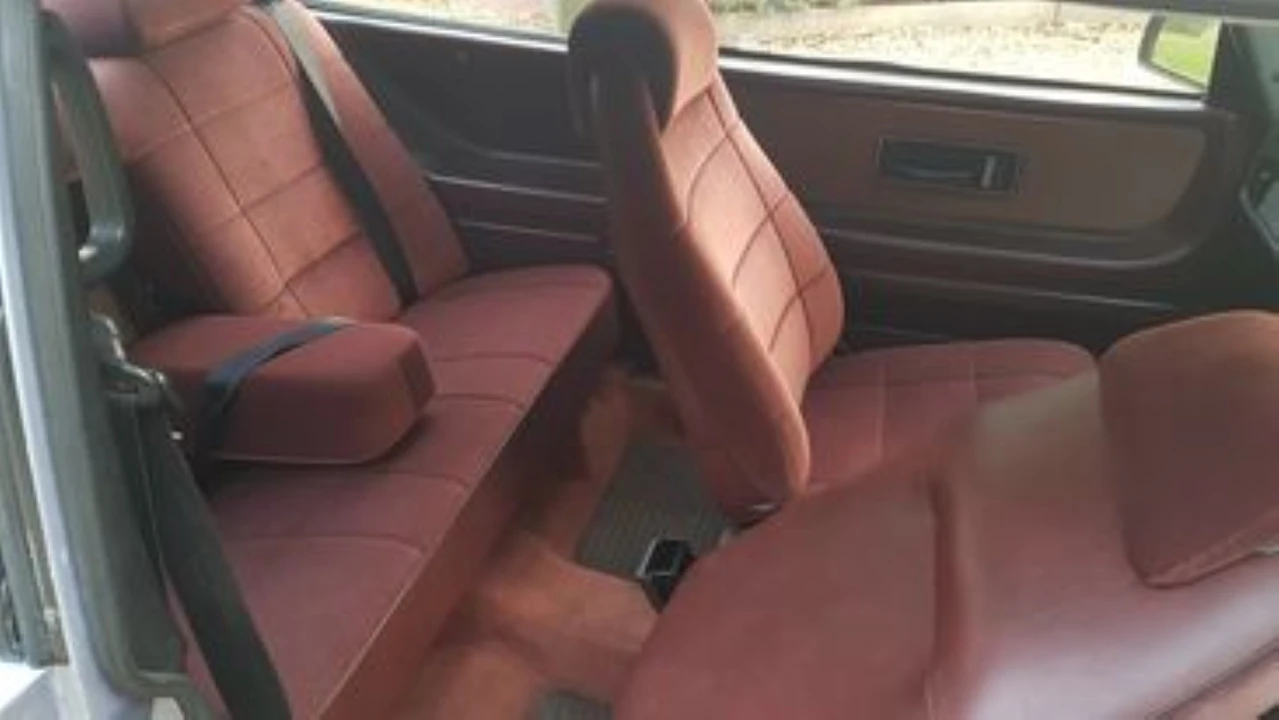 1986 Saab 900 1st Gen - Image 11 of 16