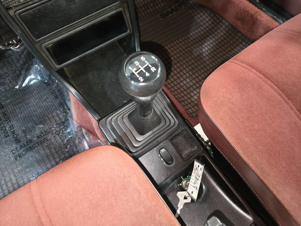 1986 Saab 900 1st Gen - Image 10 of 12