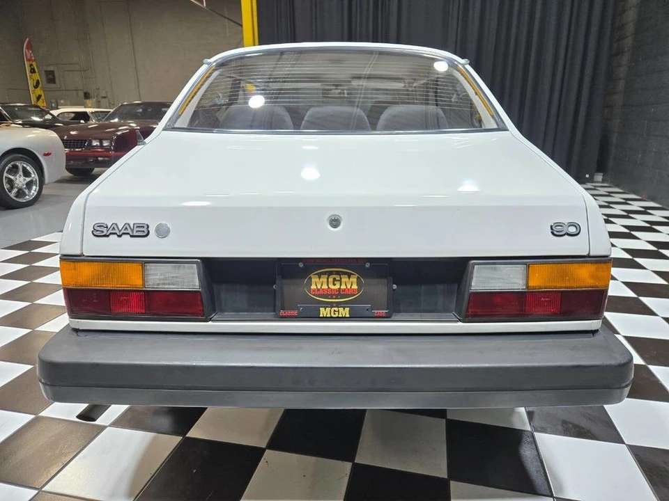 1986 Saab 900 1st Gen - Image 4 of 12