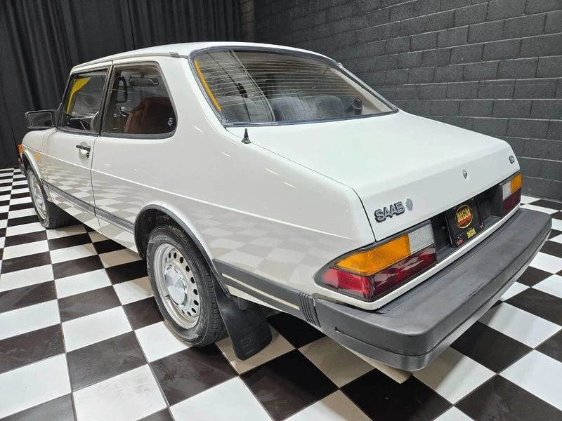 1986 Saab 900 1st Gen - Image 3 of 12