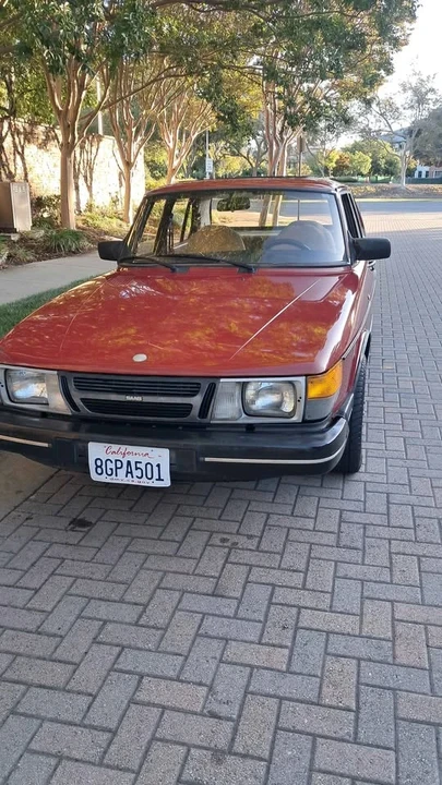 1986 Saab 900 1st Gen - Image 2 of 3
