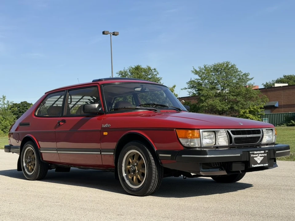 1986 Saab 900 Turbo 1st Gen - Image 2 of 31