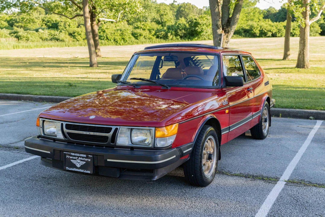 1986 Saab 900 Turbo 1st Gen - Image 17 of 31