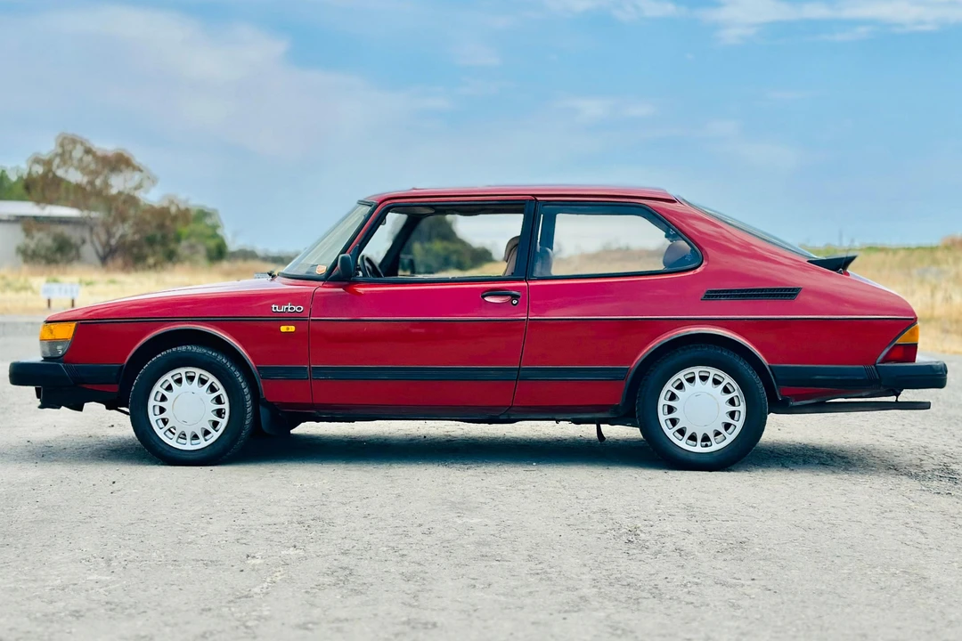 1986 Saab 900 Turbo 1st Gen - Image 3 of 31